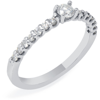 anello in oro e diamanti 