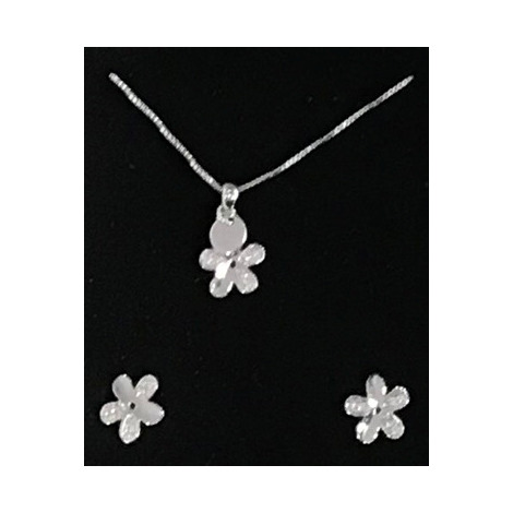 Collana con pendente ed orecchini