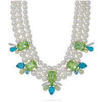 collana con tre fili di perle e pietre evita