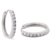 orecchini a cerchio in argento 925 con zirconi